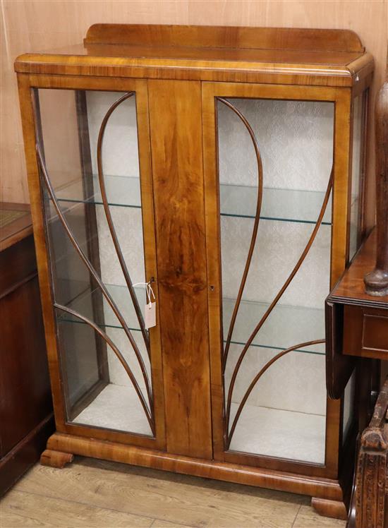 A Deco china display cabinet W.87cm